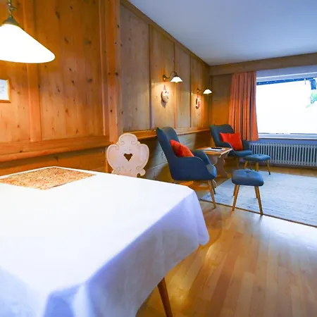 Faltenbach Ferienwohnungen in Oberstdorf Exterior foto
